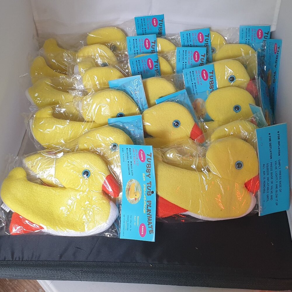 Box of 16 Tubby Tub Playmate Ducks